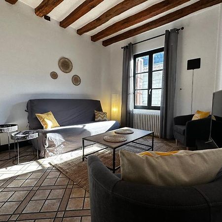 Charming Apartment Close To The Center Of Blere Esterno foto