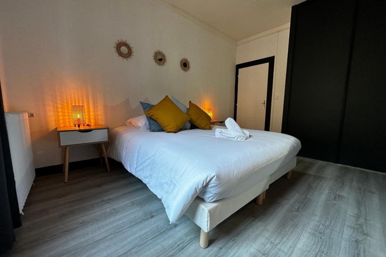 Charming Apartment Close To The Center Of Blere Esterno foto