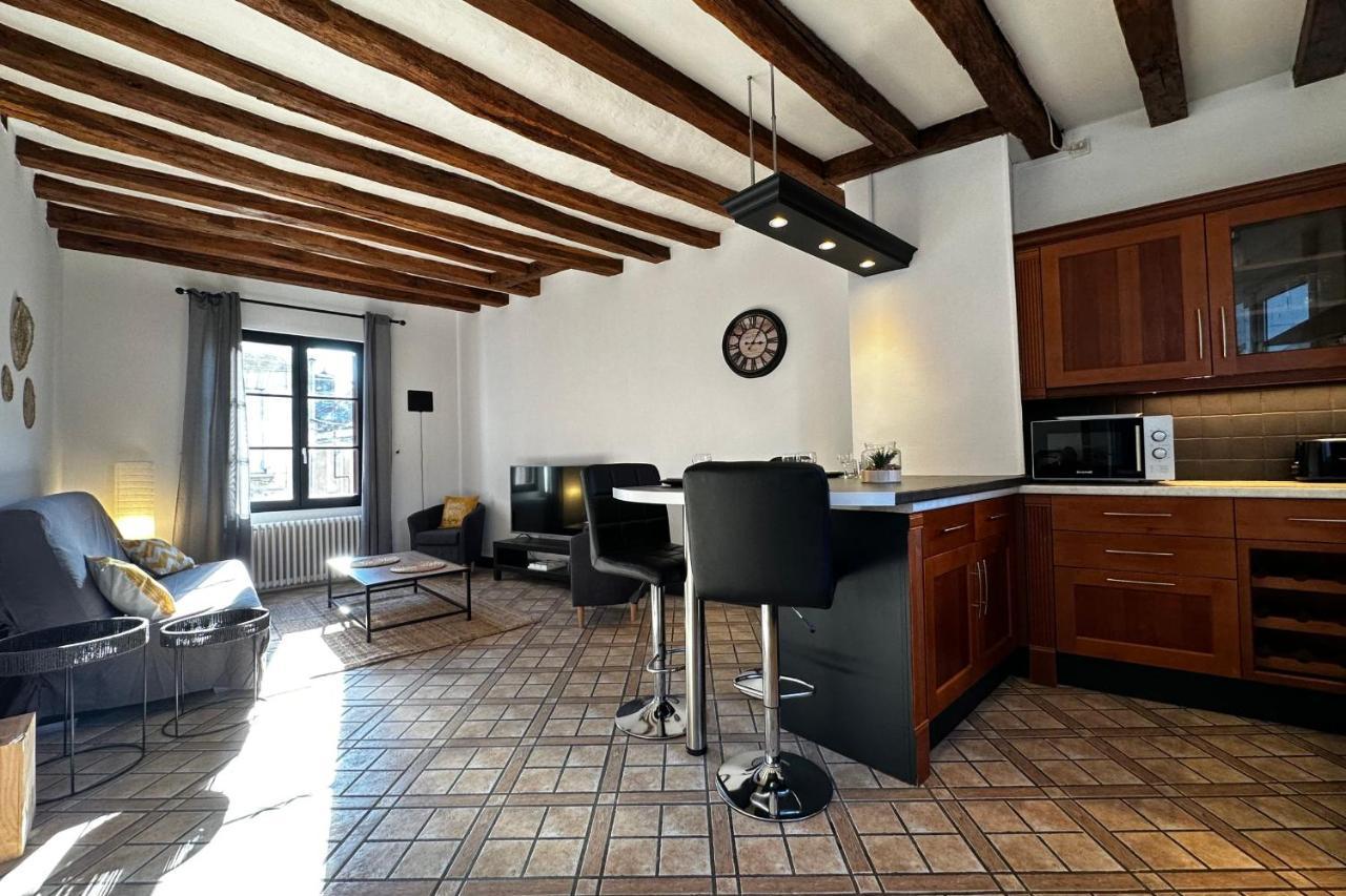 Charming Apartment Close To The Center Of Blere Esterno foto