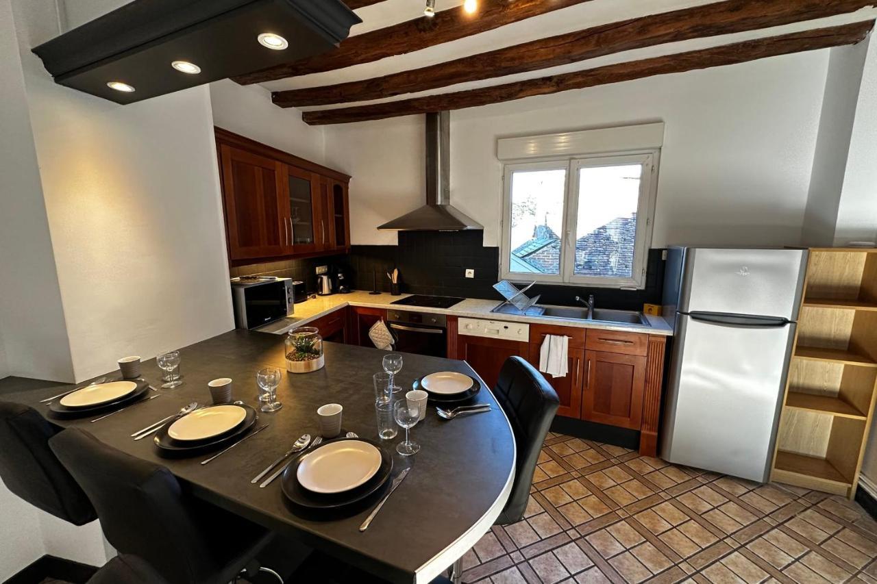 Charming Apartment Close To The Center Of Blere Esterno foto