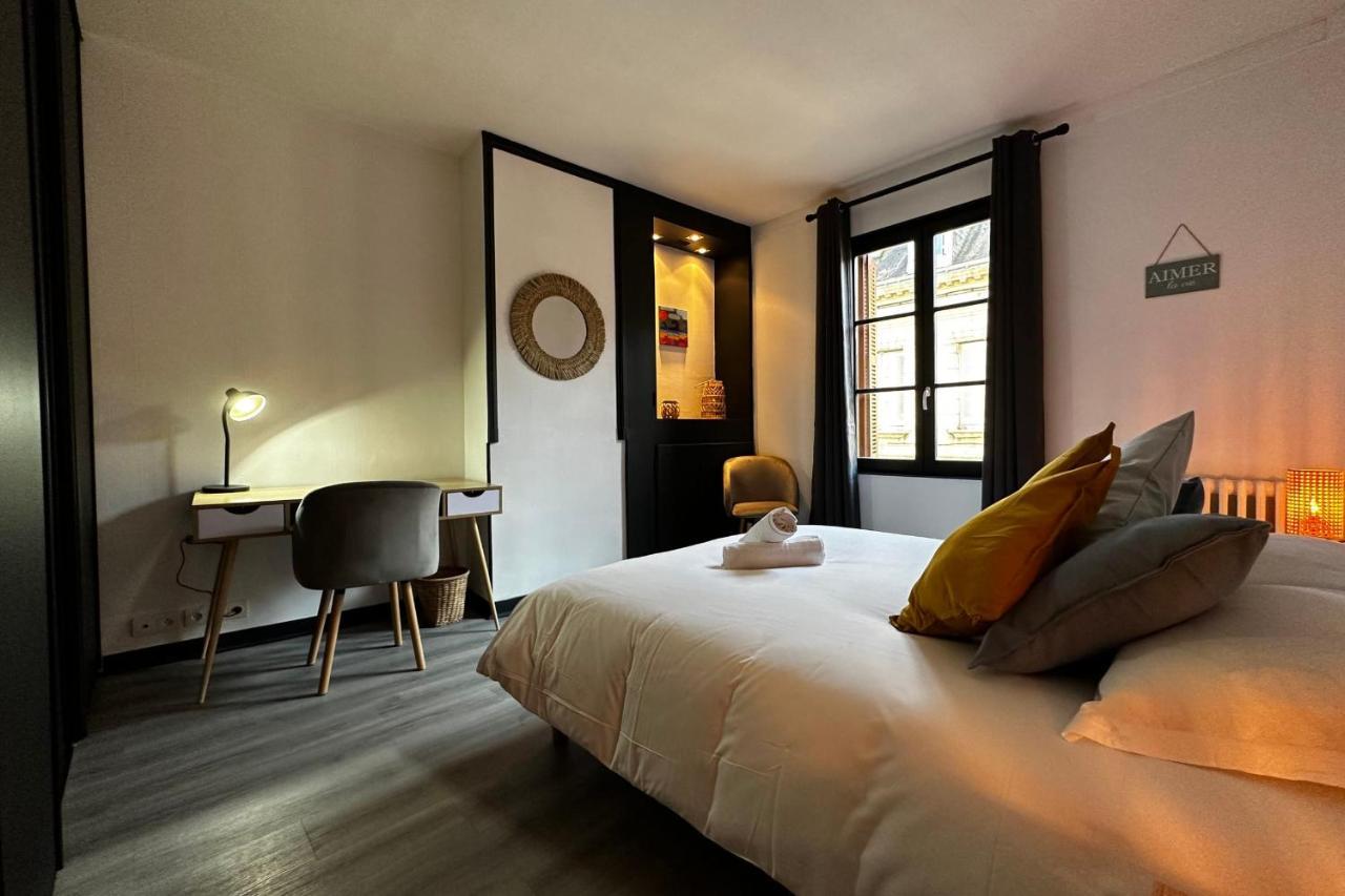 Charming Apartment Close To The Center Of Blere Esterno foto