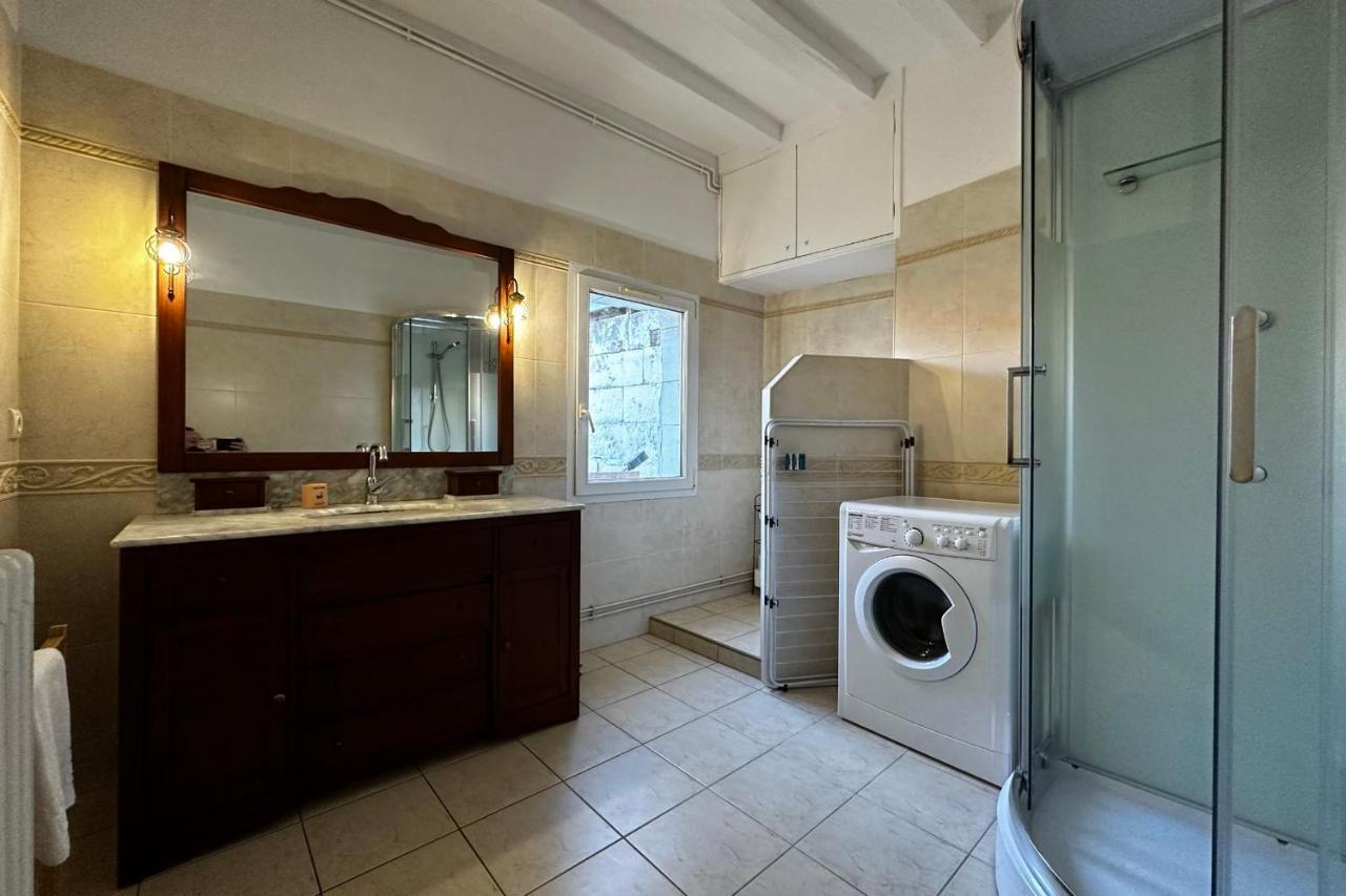 Charming Apartment Close To The Center Of Blere Esterno foto